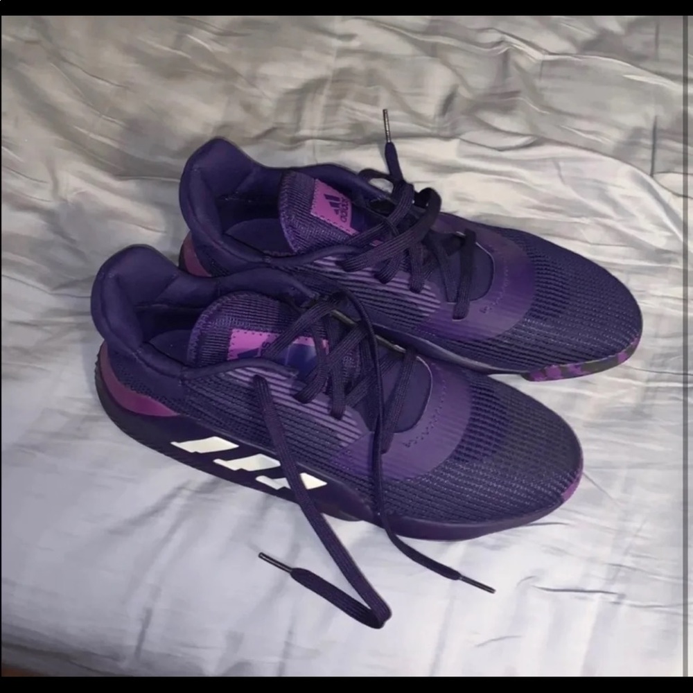 Adidas pro bounce